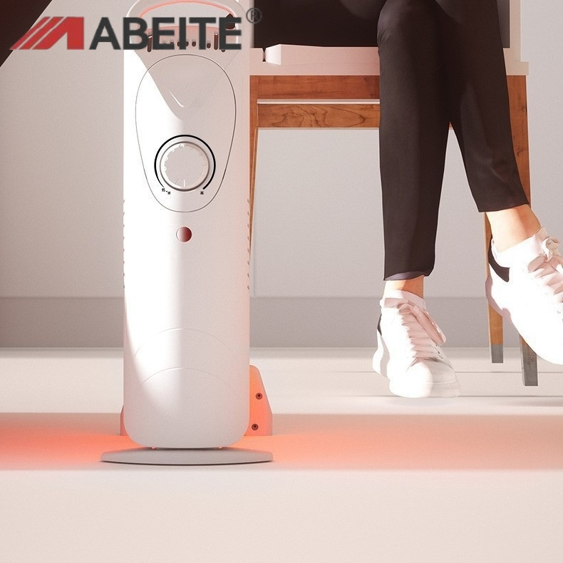 Compact Electric Oil-Filled Heater with Adjustable Temperature Control