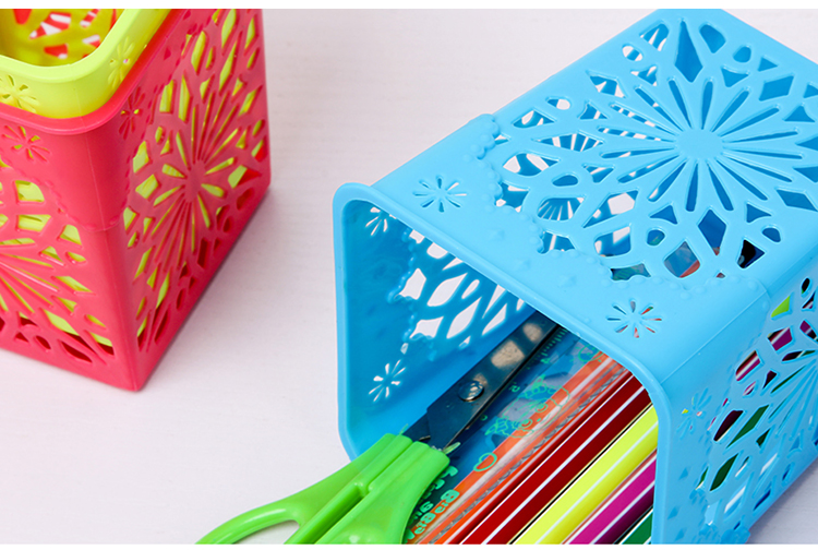 Cute Plastic Hollow Floral Design Colorful Pencil Holder, Pen Holder, Pencil Cup