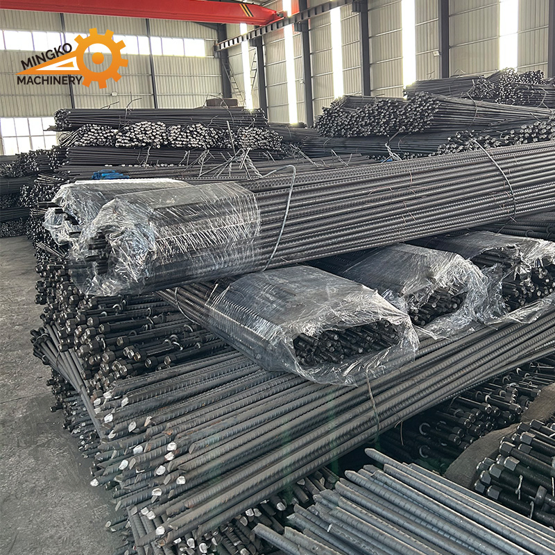 Анкерная болт-шпилька для горных выработок, левая резьба