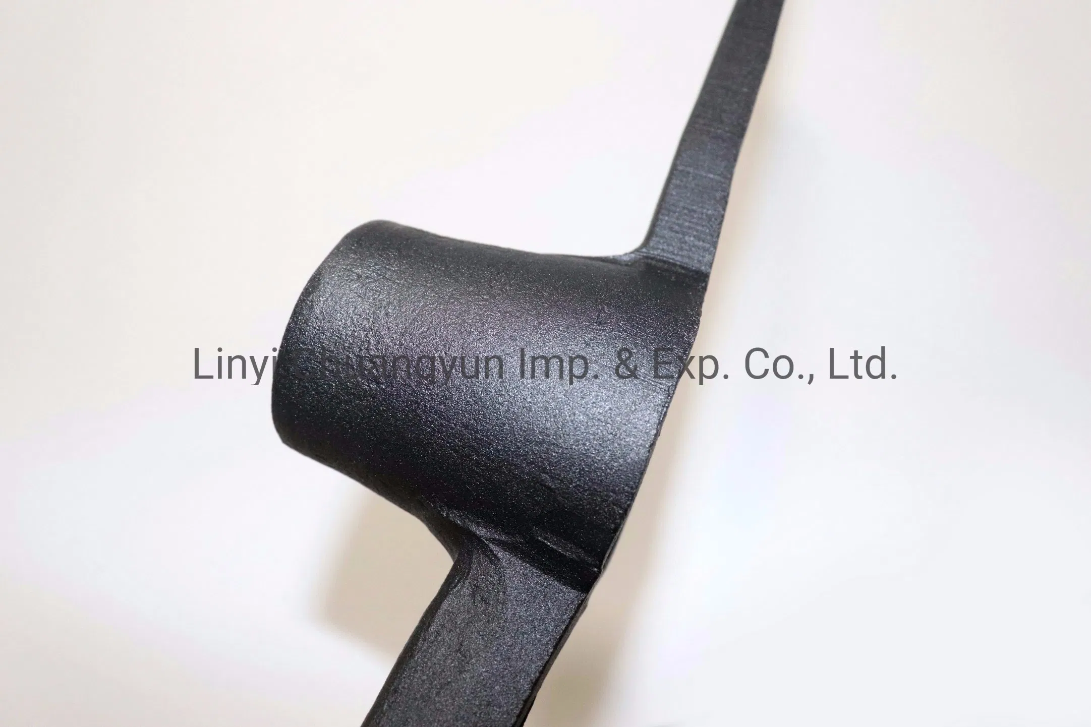 French Type Round Hole Pickaxe P410 Pick Mattock