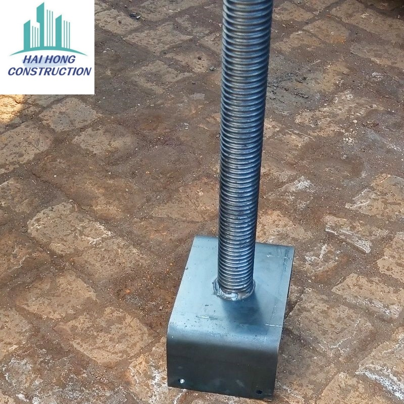 Heavy-Duty Galvanized Screw Jack Base for Safe Construction