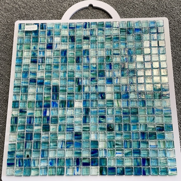 Стеклянная мозаика для стен Foshan Urban, глянцевая