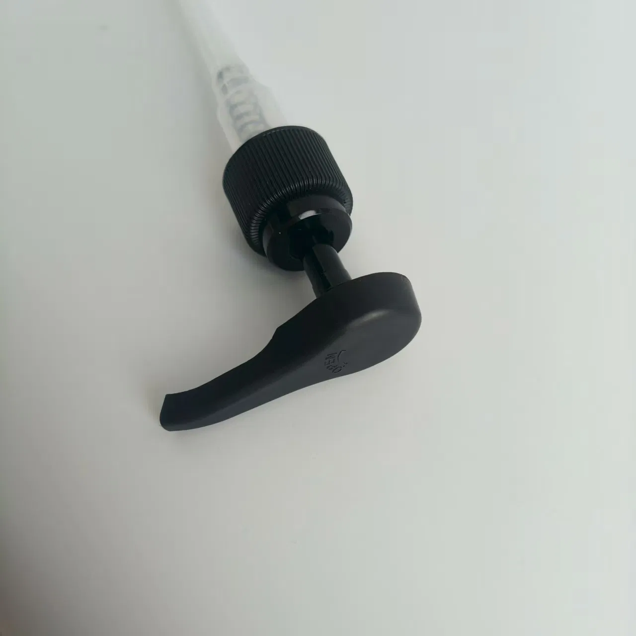 China Hot Sale Hand Sanitizer Dispenser Pump Gel Lotion Pump