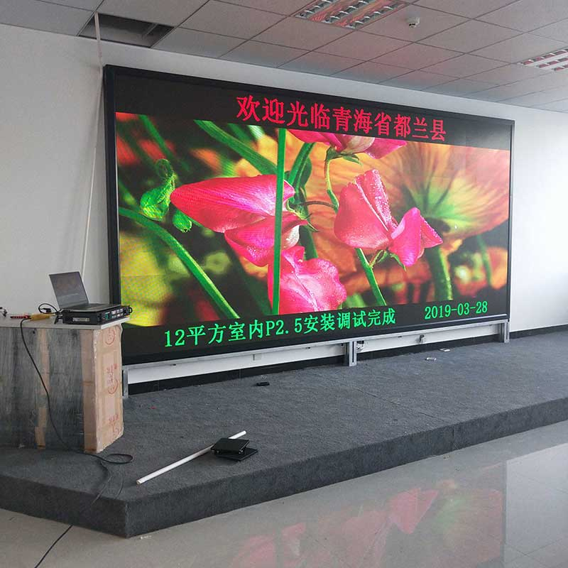 Good Quality High Refresh Slim Indoor Outdoor Waterproof P2.976 P3.91 P4.81 3D Giant Stage LED Advertising Billboard in Concert