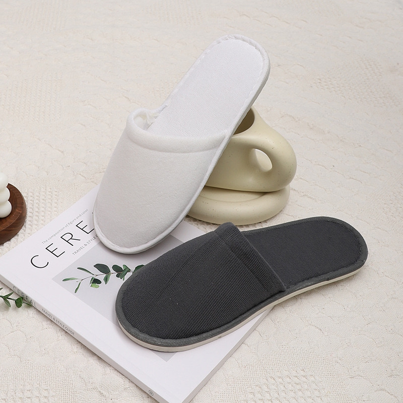 Custom Logo White Disposable Hospital Wedding Travel Hotel Bathroom SPA Slippers for Guests