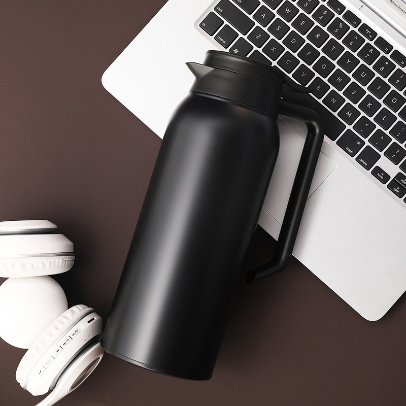 1.5L Large Capacity Stainless Steel Double Wall Vacuum Thermo Kettle Household