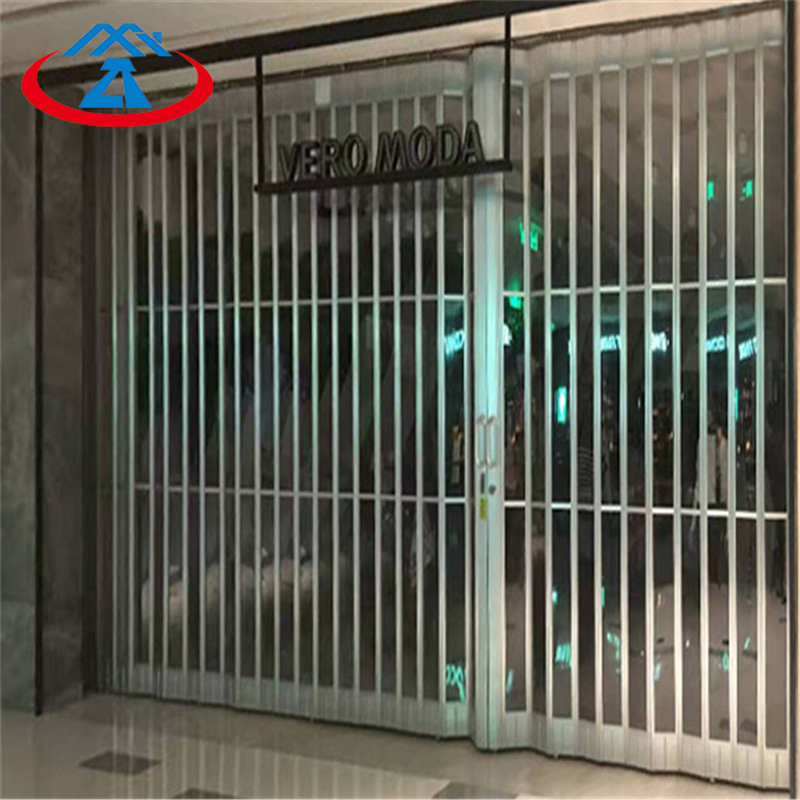 New Design Transparent Polycarbonate Crystal Folding Door