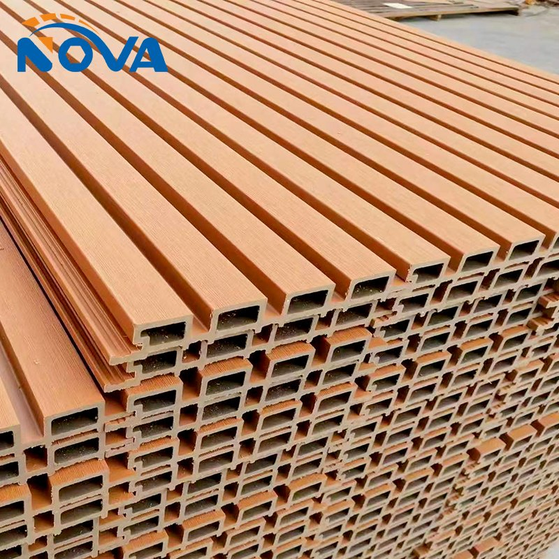 Outdoor Plastic Wood Anti-Corrosion and Waterproof Co Extruded Great Wall Board