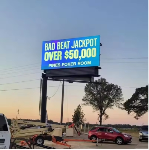 Outdoor Digital Sign Billboard Advertising High Resolution Fixed Installation P6 P8 P10 LED Giant Screen