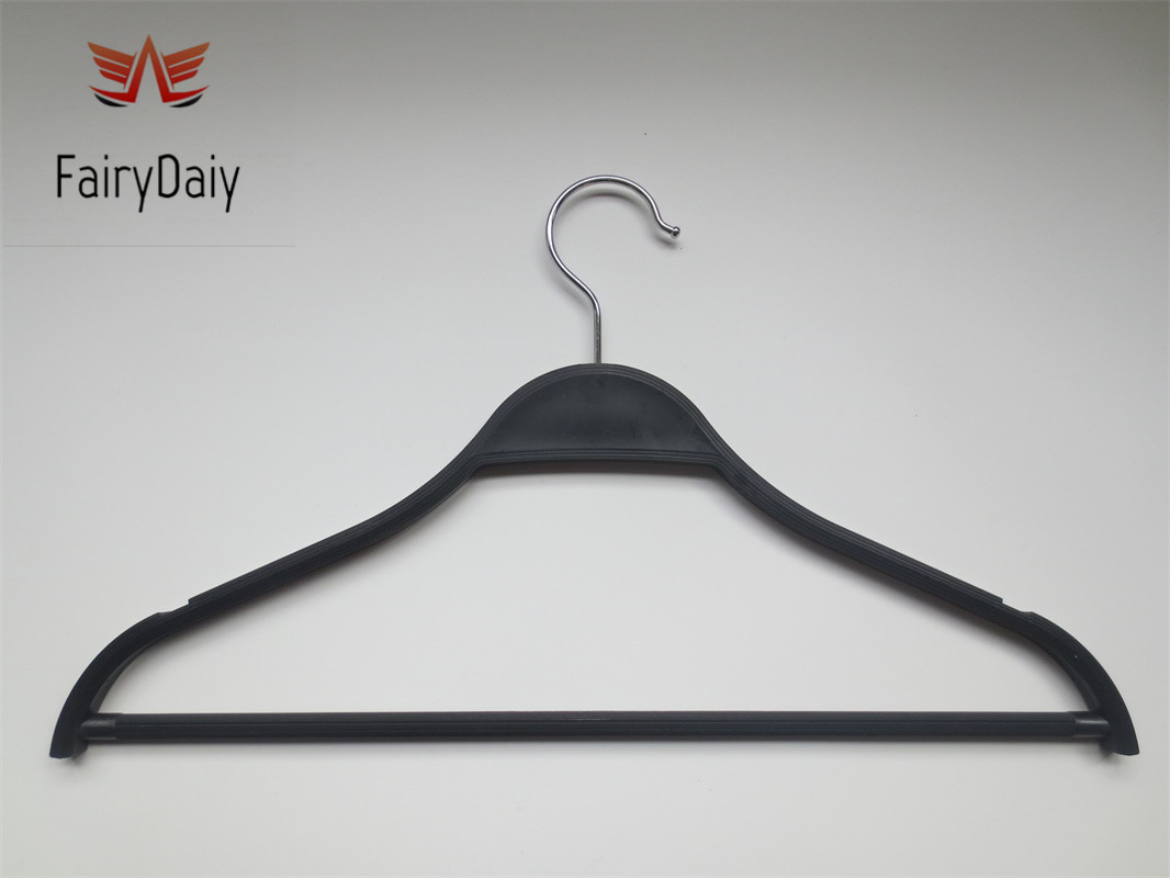 Vics Plastic Zara/ Walmart Jacket /Coat/ Clothing Suit/ Skirt/Slip Dress Clothes Hangers/Wooden Hangers/Metal Hangers