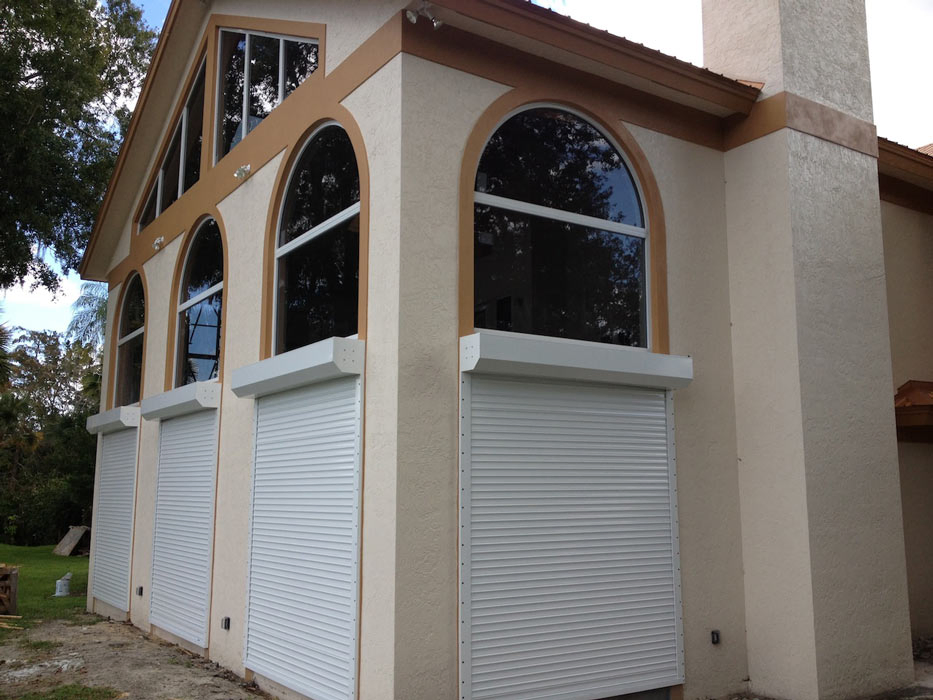 Remote Control Aluminum Roll Down Hurricane Door Shutters