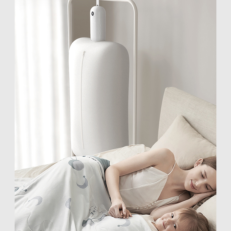 Compact Foldable Underwear Dryer for Hotels and Home Use