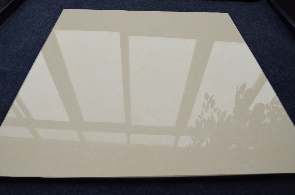 Полированная плитка 600x600 мм бежевая для пола