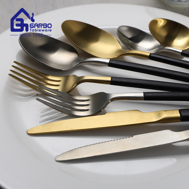 Factory Direct Mirror Polish Silverware 24PCS 304 (18/10) Stainless Steel Flatware Cutlery Set