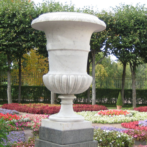 Luxury Beige Tall Marble Flower Pot Statue with Baby for Decoration