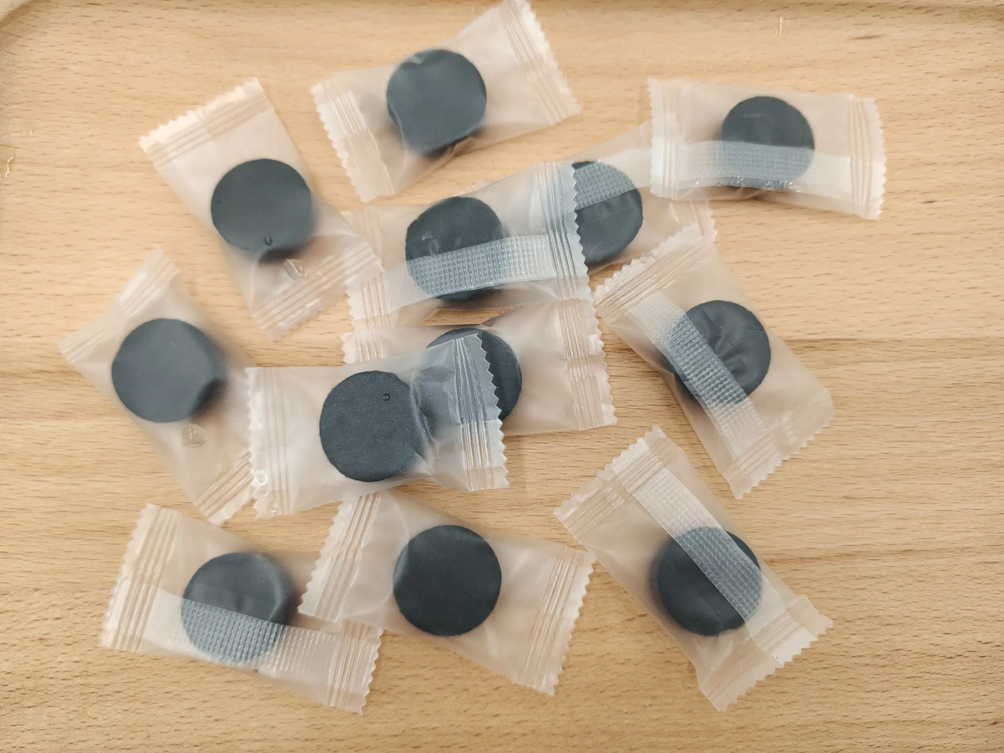 Black Bamboo Charcoal Compressed Candy Packing Disposable Towel