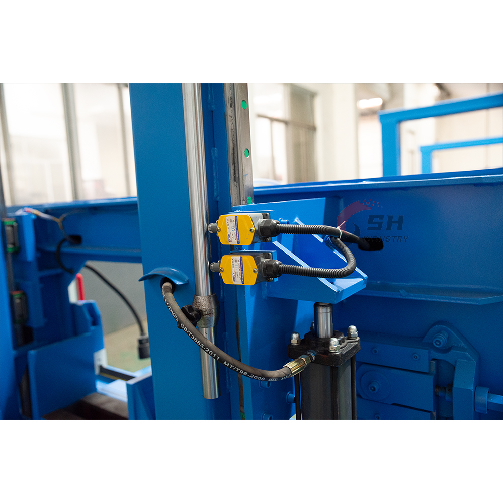 Ленточная пила по металлу горизонтальная GH4260