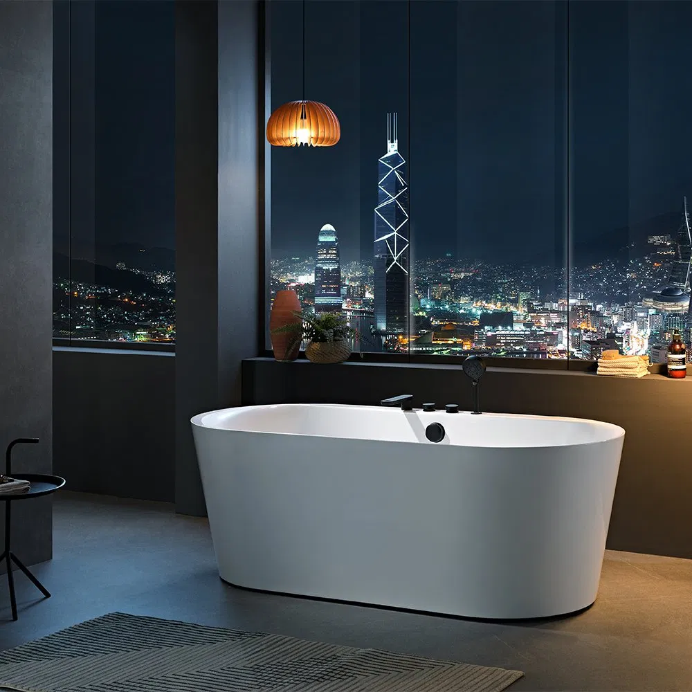 Белая акриловая отдельностоящая ванна с гидромассажем