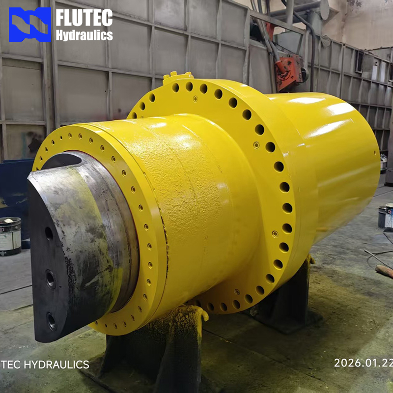 Гидравлический цилиндр одностороннего действия для гильотинных ножниц