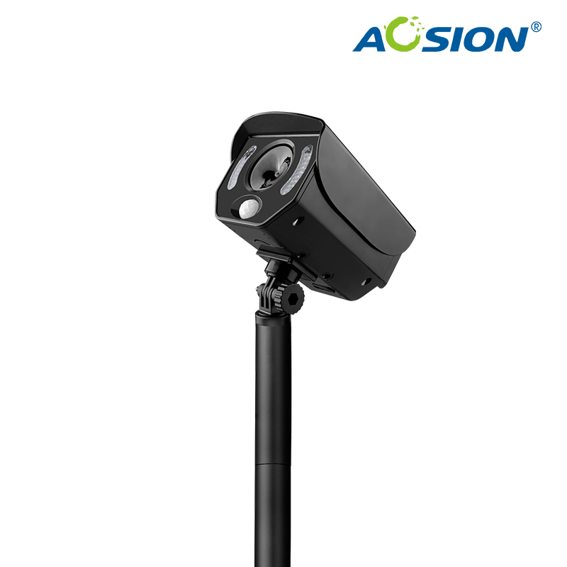 Outdoor Eco-Friendly Garden Wild Animal Control Ultrasonic Animal Repeller