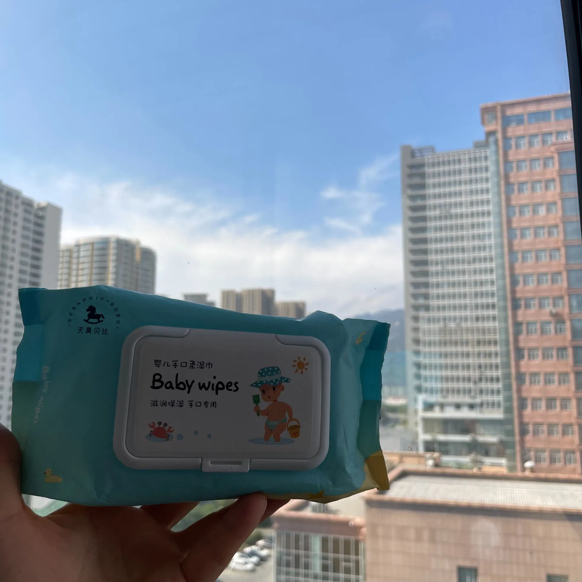 China Cheap Non-Woven Fabric Cleansning Disinfectant Natural Care Baby Reusable Wet Wipes Without Alcohol