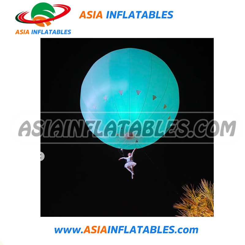 Helium Balloon Show