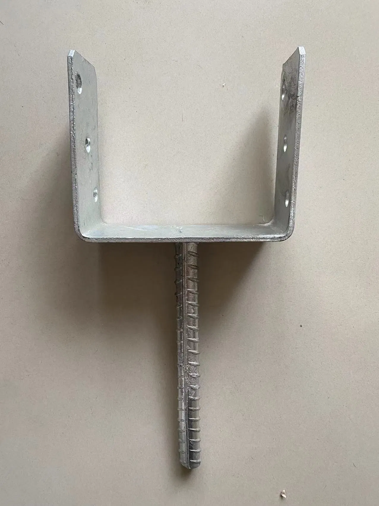 Concrete Base Fence Post Anchors Bolt Down Fence Pole Anchor Plate