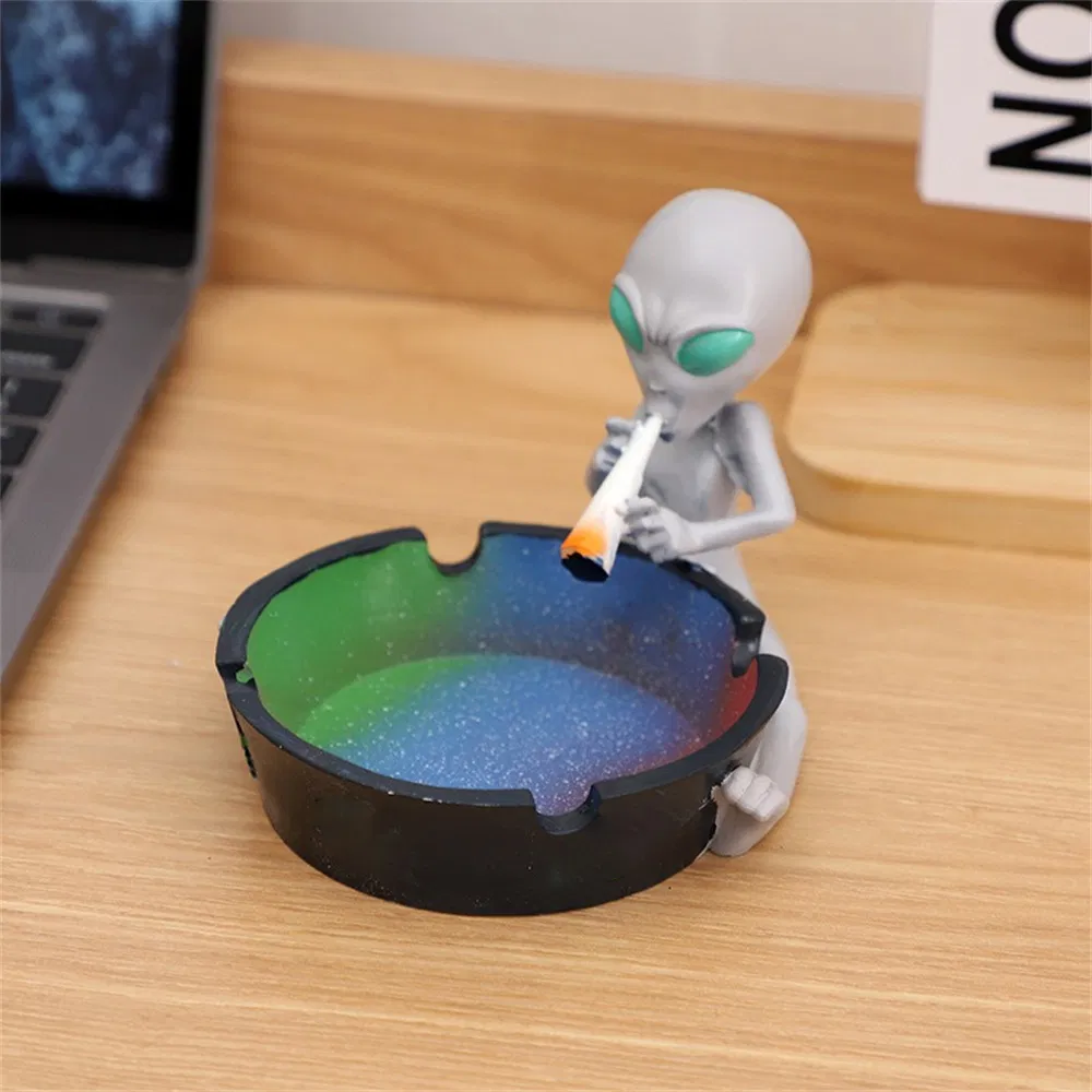 Alien Ashtray - 170g Weight 80X80X110 Size Ideal for Home Decor