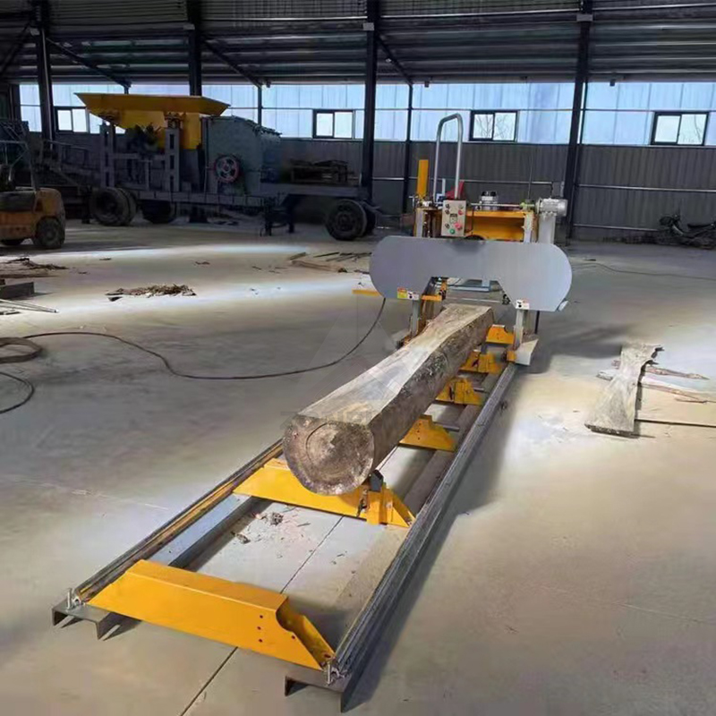 Ленточная пила по дереву вертикальная