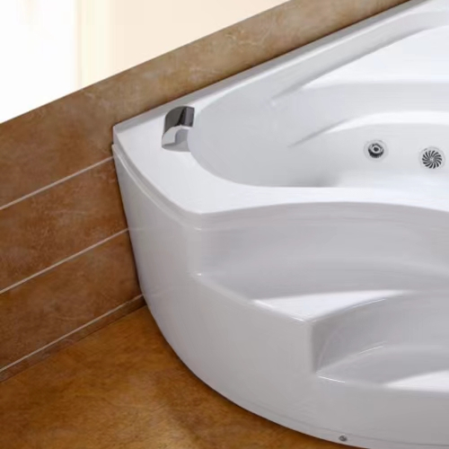 Угловая ванна с гидромассажем