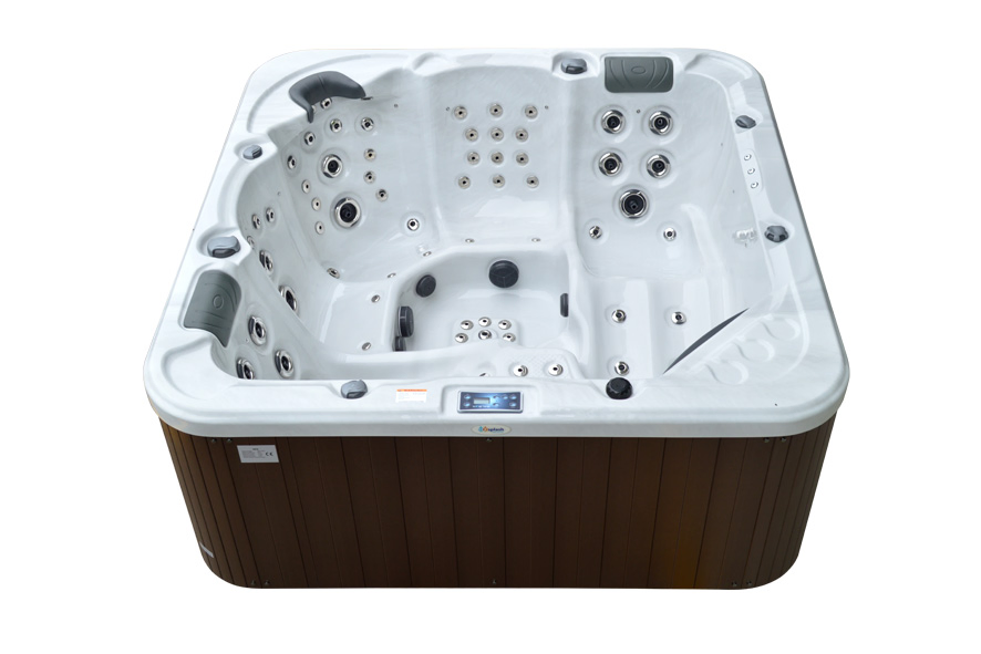 Уличный спа-бассейн на 5 человек с 2 лежаками