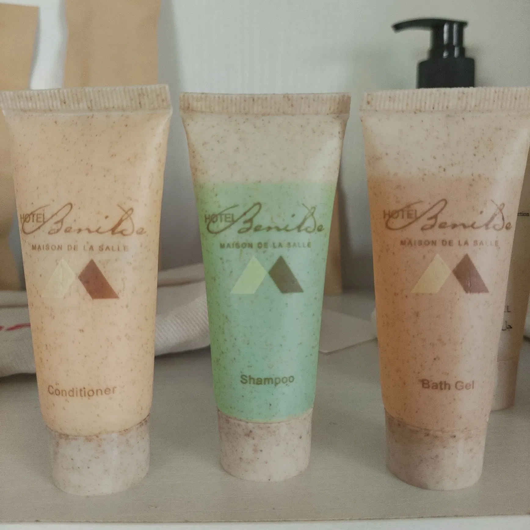 Eco Friendly Hotel Shampoo and Conditioner Shower Gel Body Wash Lotion Tube