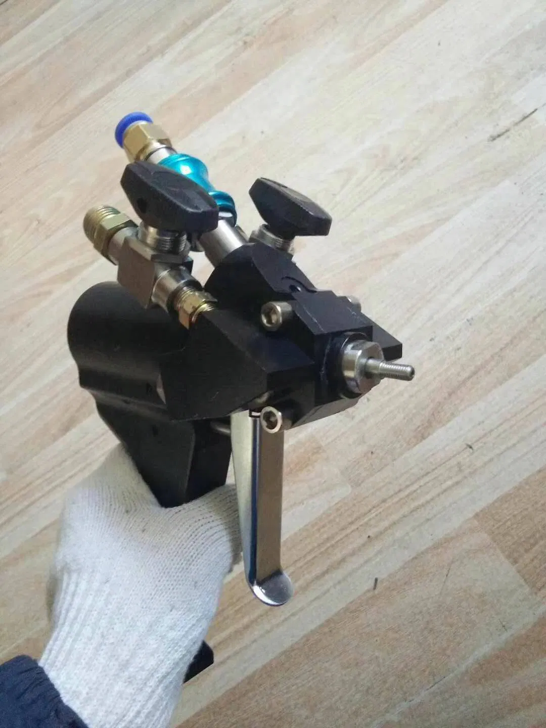 Пистолет для напыления полиуретана DMJ 2022