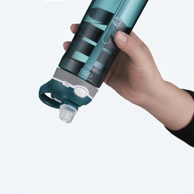 Leakproof Starw Portable Water Bottle Large Capacity Plastic Bottle