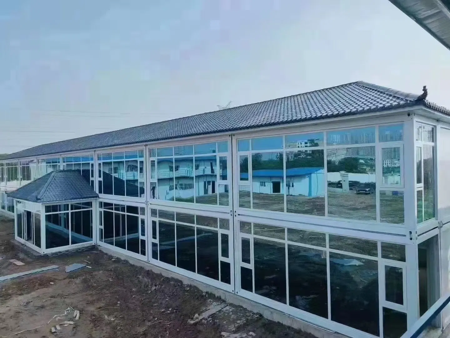 Modular Prefabricated Movable Flatpack Quick Built Metal 20FT Container House Workers Dormitory