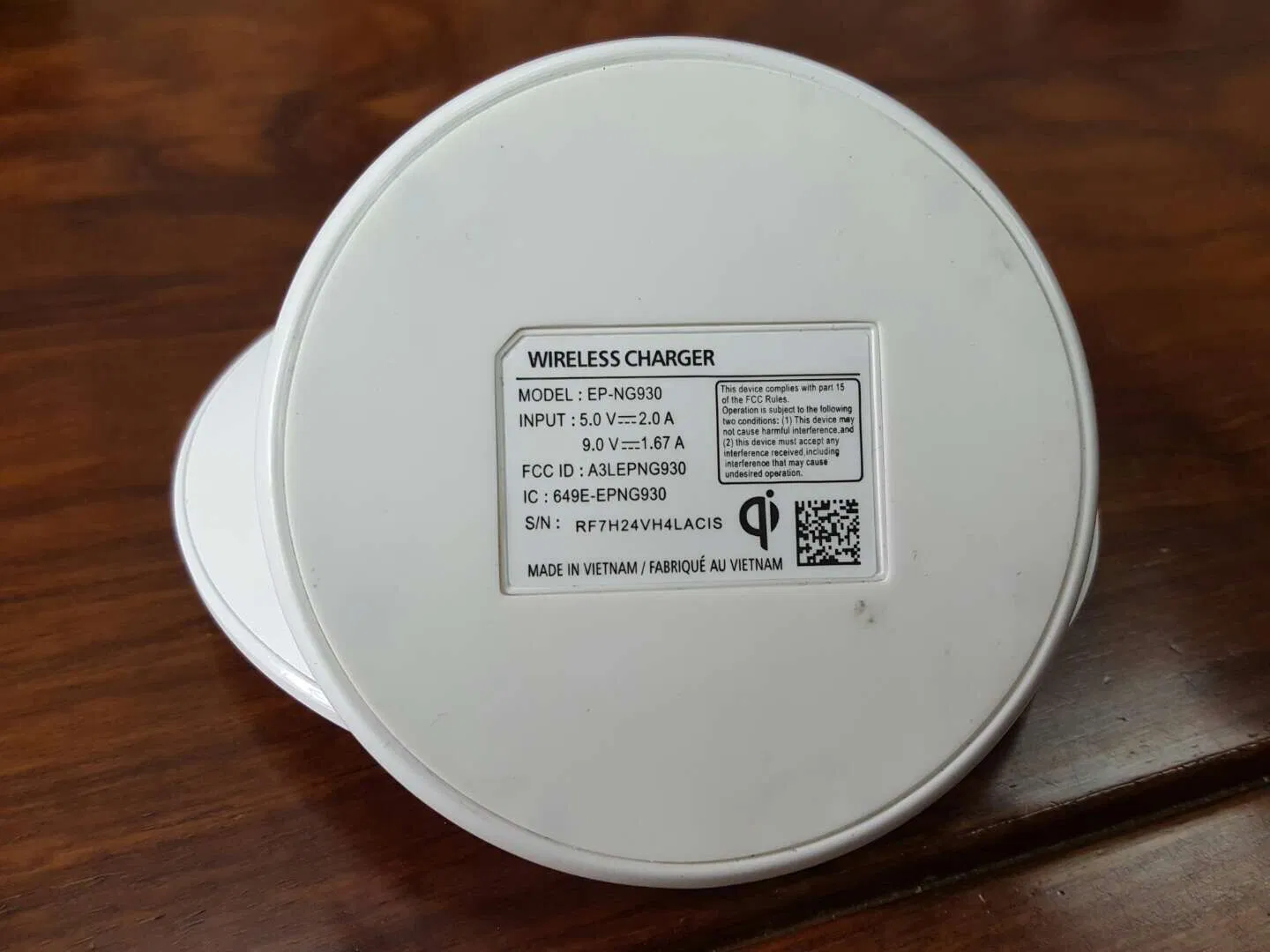 Desktop Phone Wireless Fast Charger