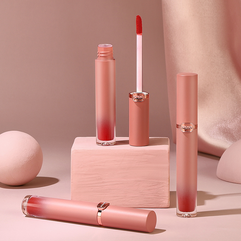 Factory Customization Rose Gold Lock Buckle Design Sheer Lightweight Velvet Comfortable Cosmetic Lip Gloss