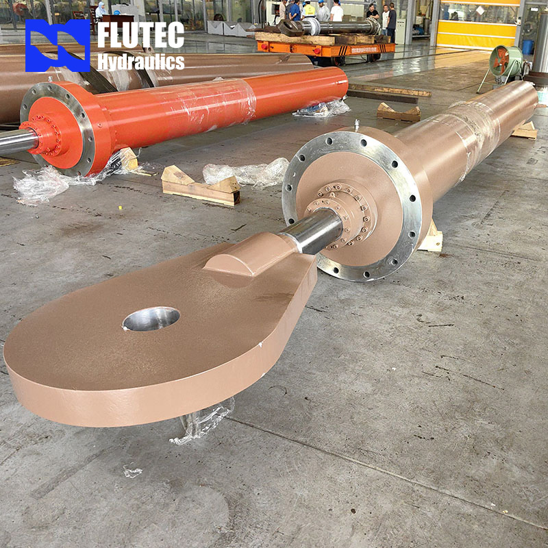 Гидроцилиндр для затворов ГЭС, сверхбольшой