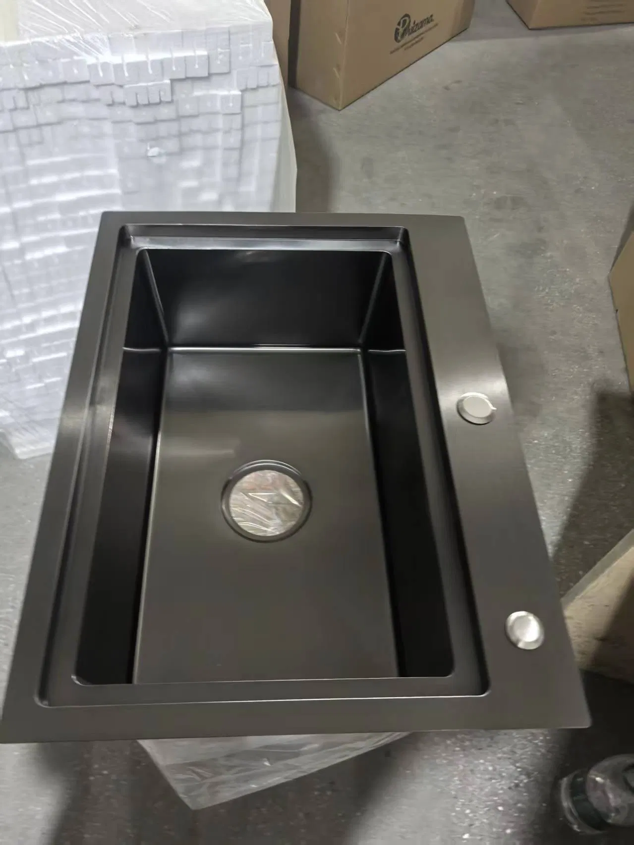 Heavy Duty Kitchen Wash Basin with Commercial Grade Features Stainless Steel Sink