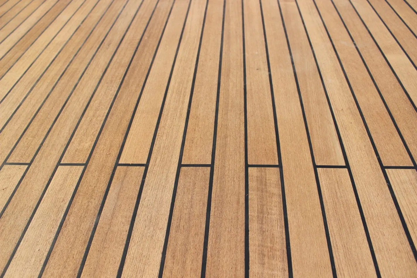 Premium Burma Teak Boat Deck for Luxury Yachts and Sailboats