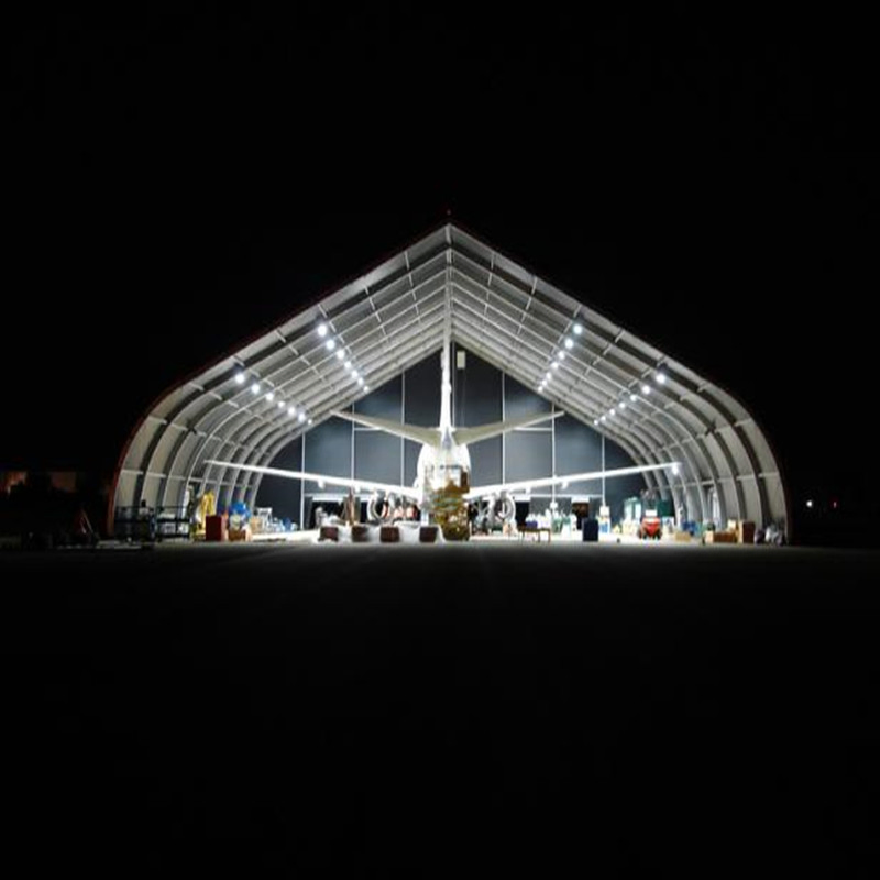 Large Clear Span Curve Tents for Exhibition