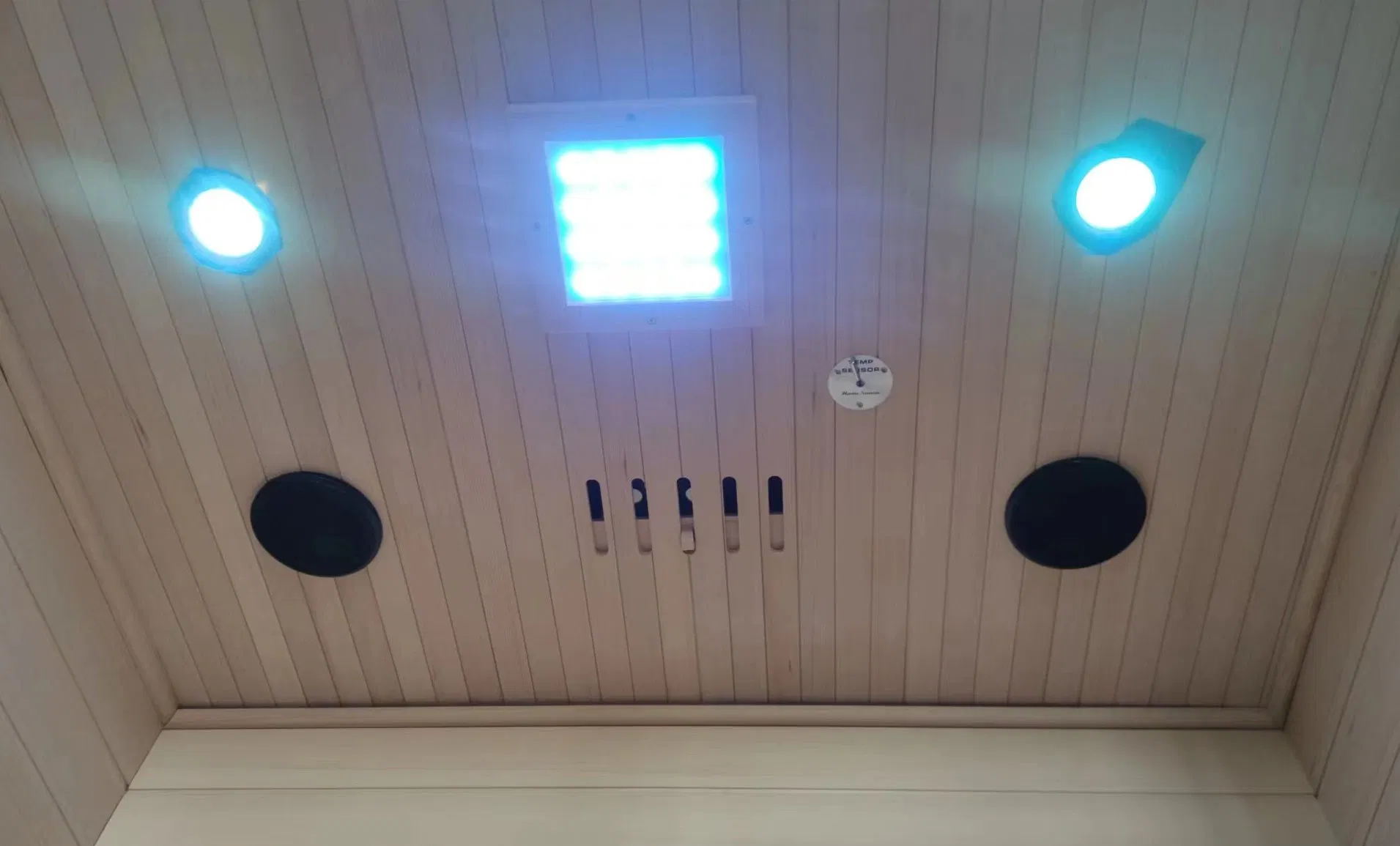 Компактная сауна для дома на 2-3 человек