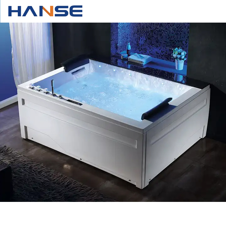 Прямоугольная акриловая ванна с гидромассажем и подогревом