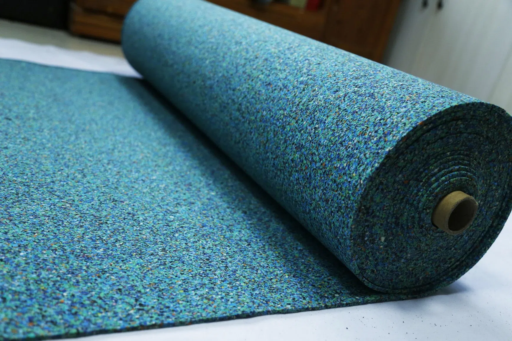 Shock Absorbing Polyurethane Floating PU Underlay Floor Sound Insulation Pad for Laminated Floor