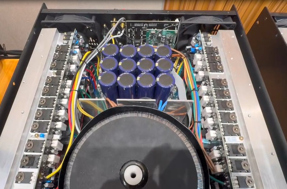 2*1300W Professional Audio Amplificador DSP Module High Power Amplifier/Stage Amplifiers