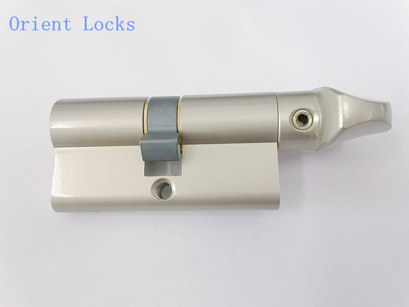 Euro Bathroom Cylinder Lock with Removable Knob Fan-Shaped