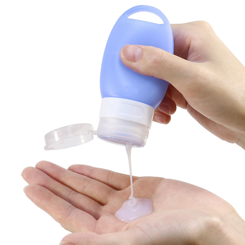 Custom Design Hole Empty Silicone Shampoo Refill Holder Container 60ml 40ml Reusable Blue Silicon Shower Gel Travel Size Toiletry Bottles 90ml with Carabiners