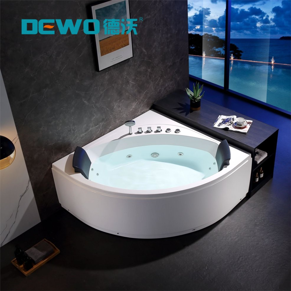 Акриловая угловая ванна для двоих с гидромассажем