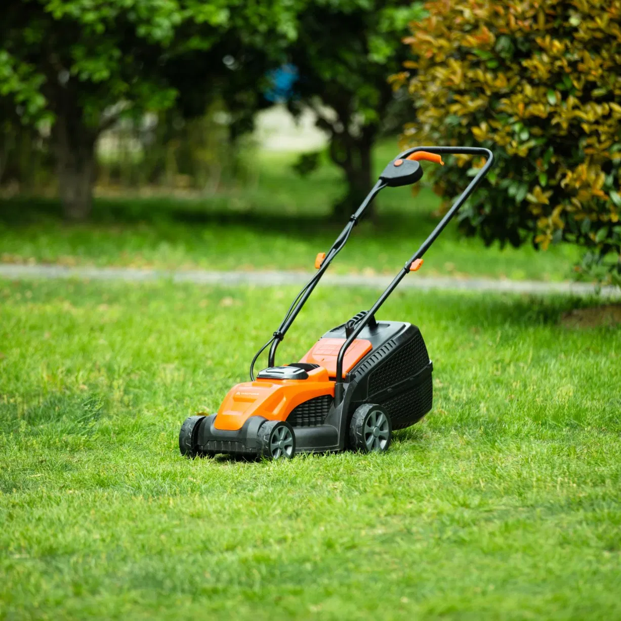 Hot Sale Electric Operation Noise Sensitive Areas-Lm C32A Grass Mower