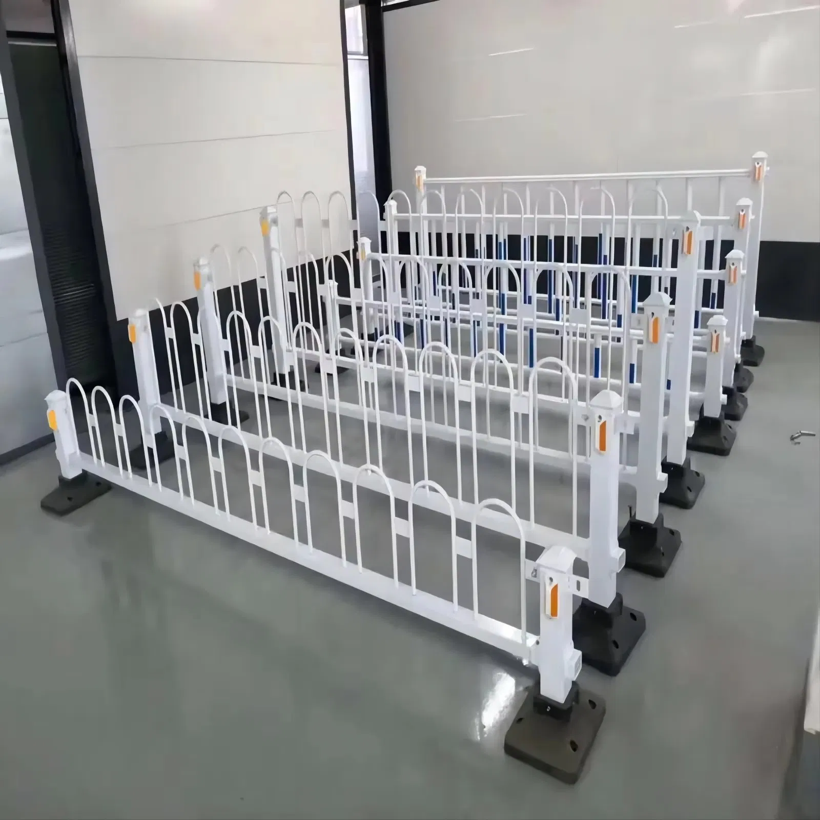 Durable Urban Highway Fence for Enhanced Traffic Safety Guardrail